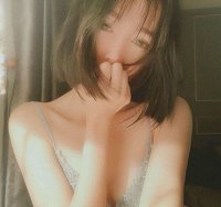 Fendipocket-Italianroyal's Offline XXX Chat