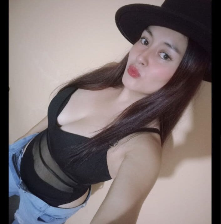 amateursex-livecam.com maurakloss303av livesex profile in latino cams