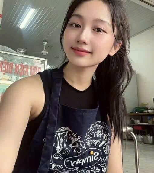 Watch ngocngoc_cute live on cam on StripChat