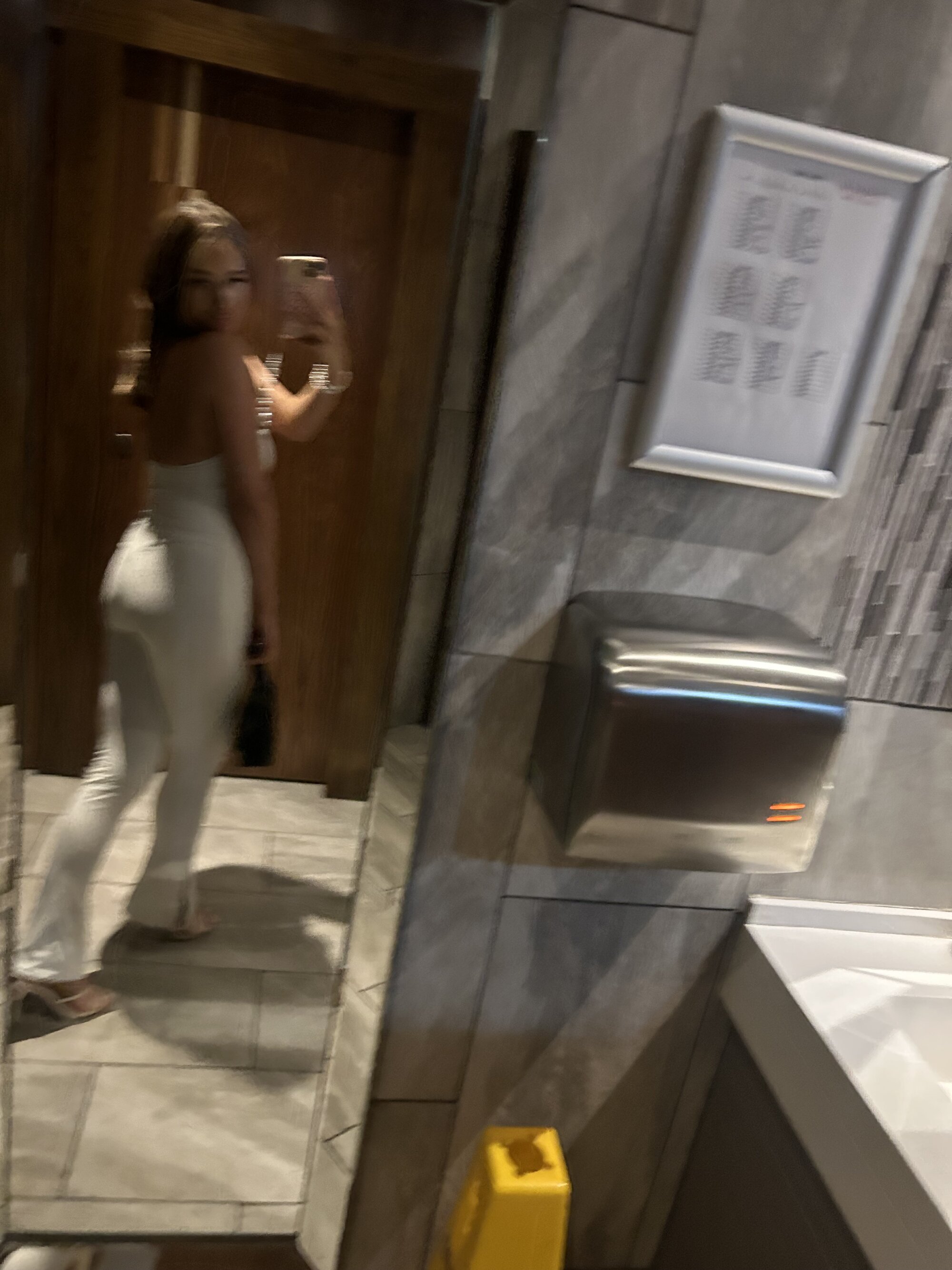 hotmilf20