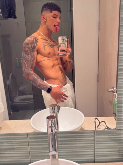 Perseo_Avila Male Sph Online Cam Adult