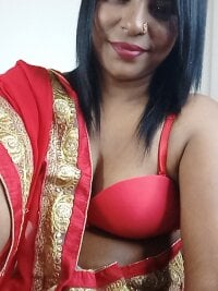 indianDreams_'s webcam live show