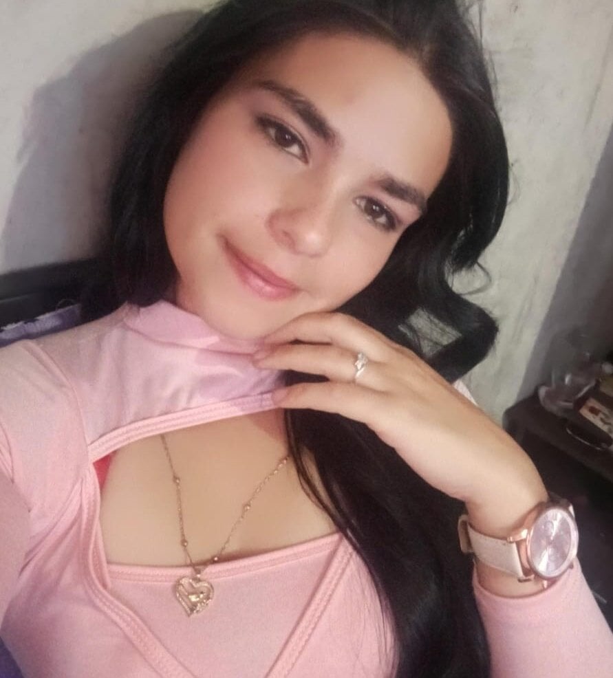 stripchat liu_wen webcam profile pic via grannylivesexcams.com