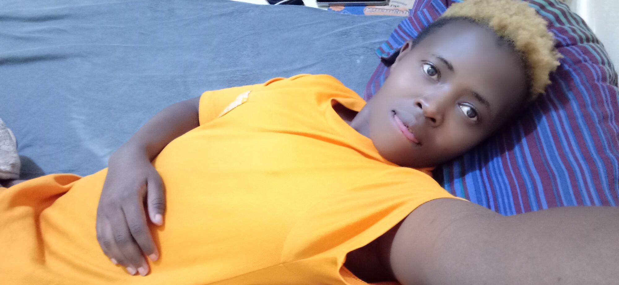 Joy_dequin