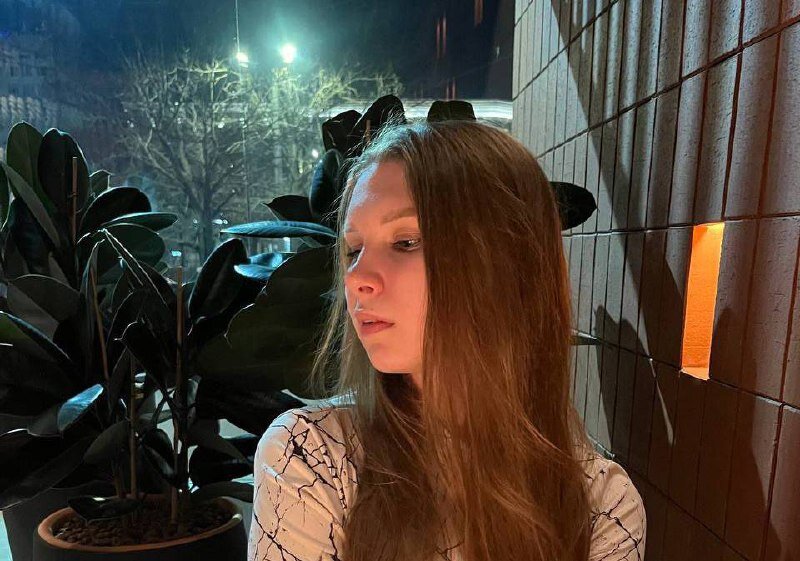 nelli_lux_
