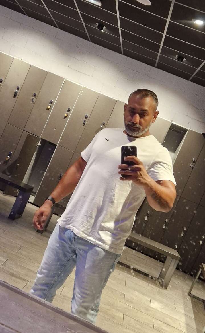 Daxxx111's Offline XXX Chat