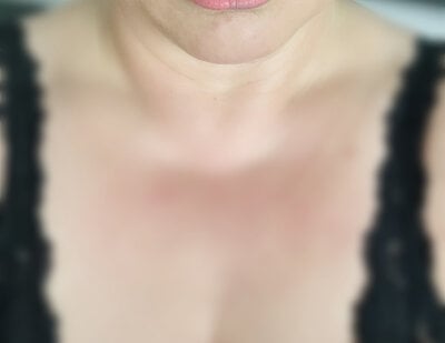 sinnlicheAmelie - black hair mature