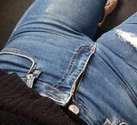 Mranaloque's webcam live show