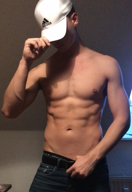 MYniceHardCock profile