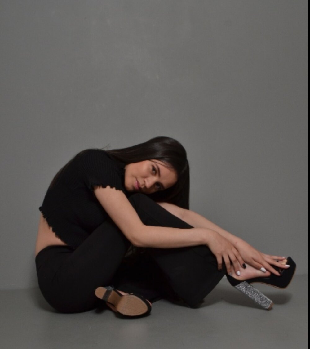 watchgirlcam.com shanel_lozano livesex profile in im-in-latvia-near-daugavpils cams