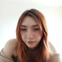 RedheadMisty's webcam live show