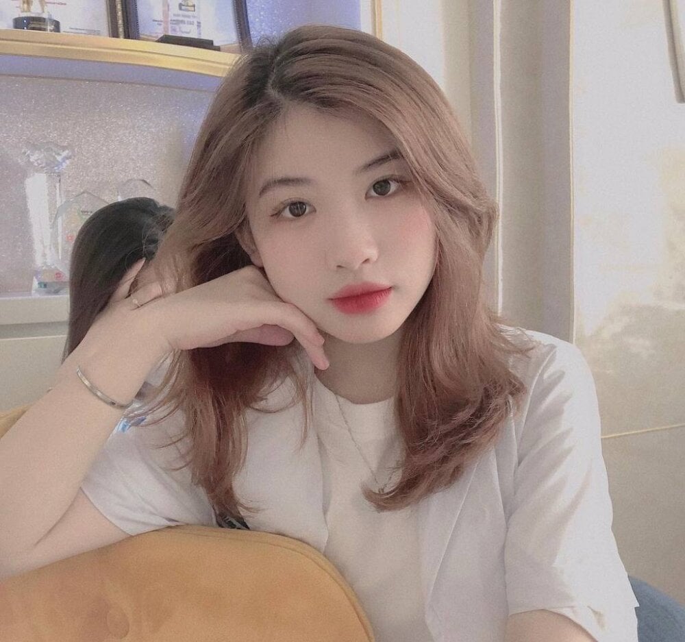 Live sex webcam photo for Hilovemecute #290188882