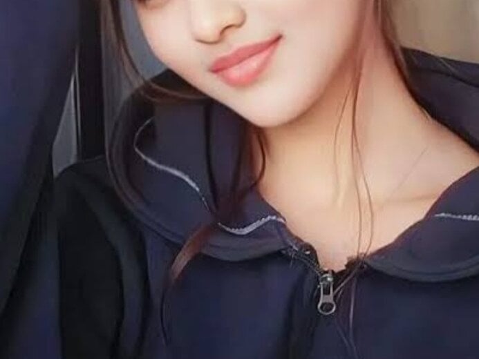 miss-priyanshi's Offline XXX Chat
