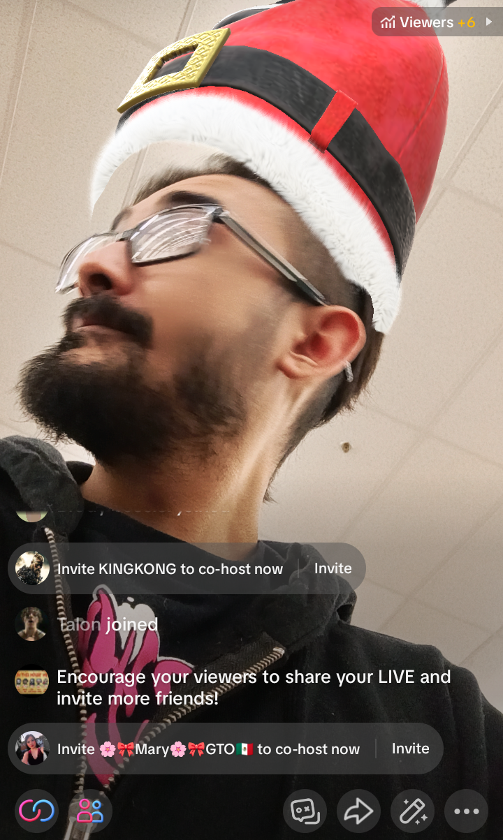 LoverGamer1: συνομιλία ΧΧΧ εκτός σύνδεσης