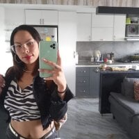 afrodita-atenea's Offline Chat Room