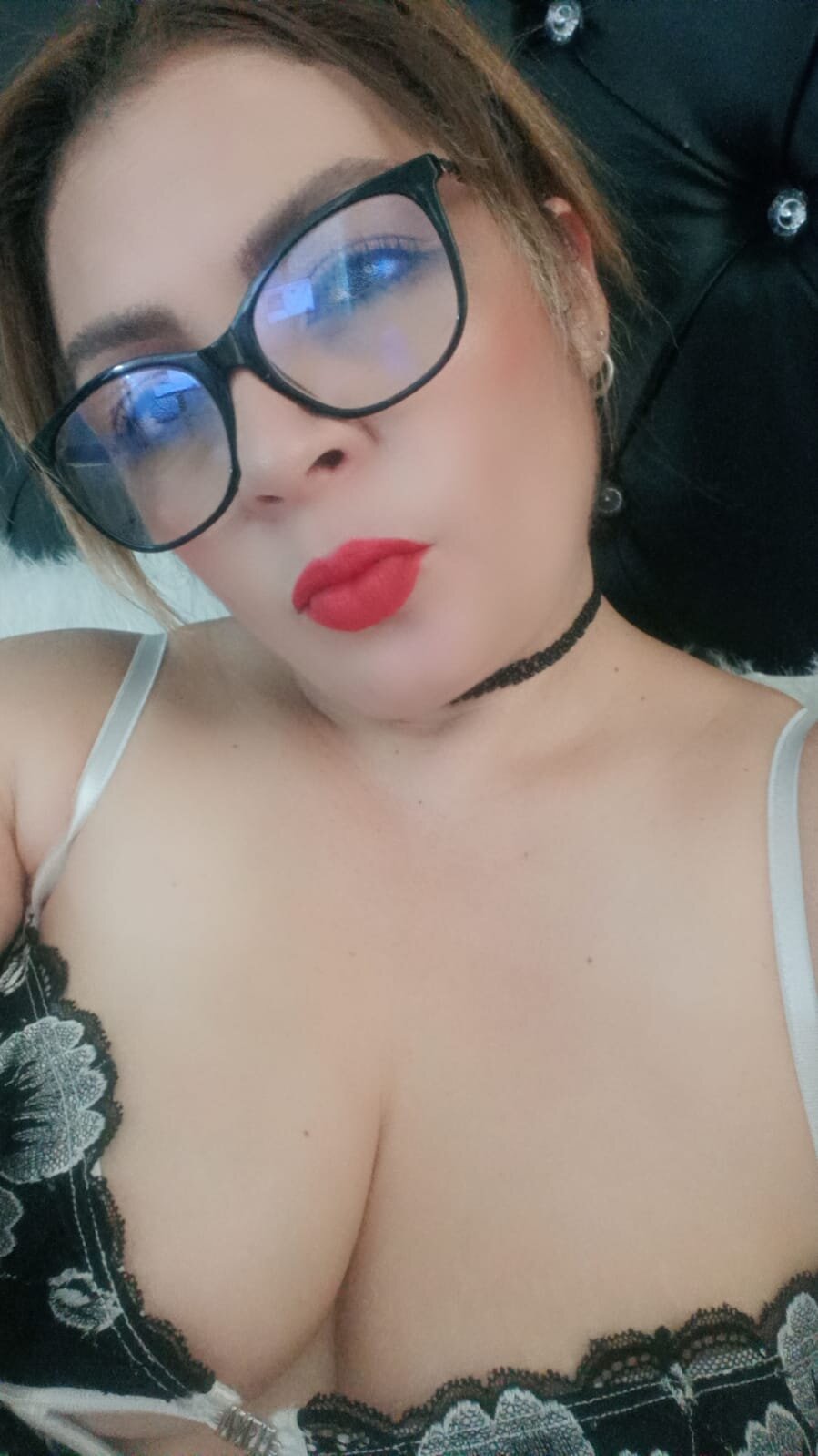 Bella_Moonroe