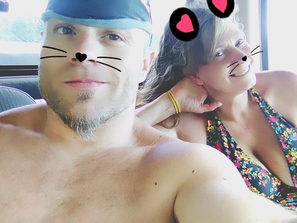 Live sex webcam photo for lilpervt #289891837