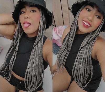 Arianna_pearl1 Female Newyoung Cam Striptease