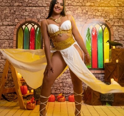 Coral0403 on StripChat