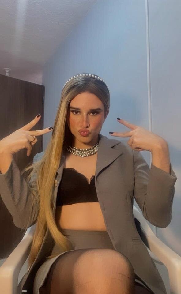 misstresbigcockts Profile Image