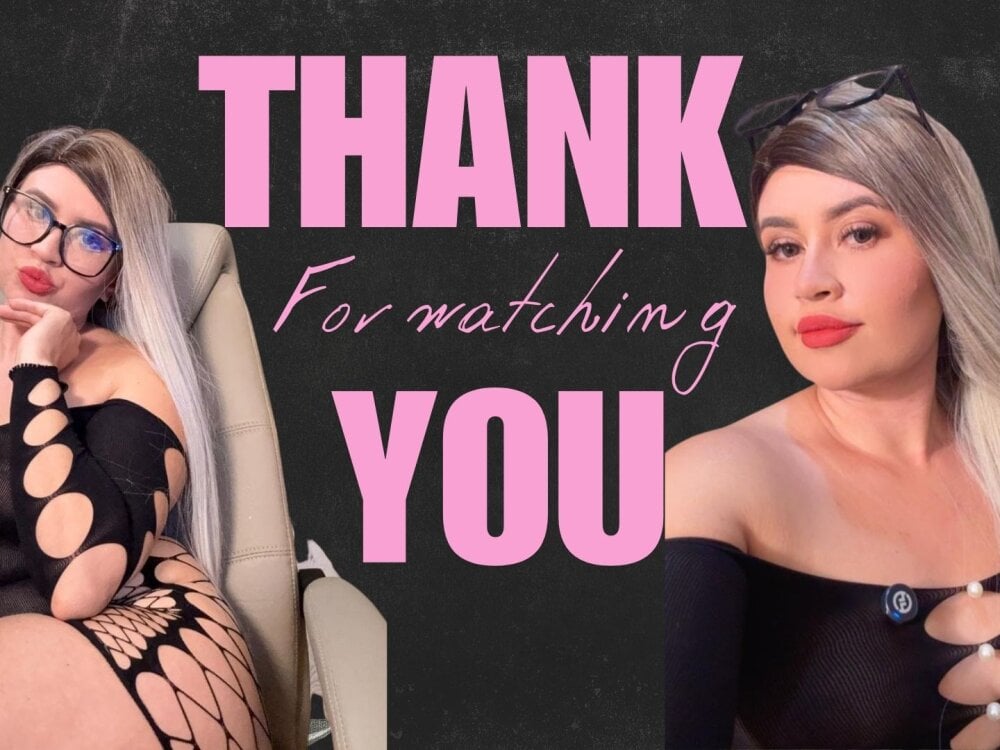 iluvcams.com mia_skyrose livesex profile in white-hair cams