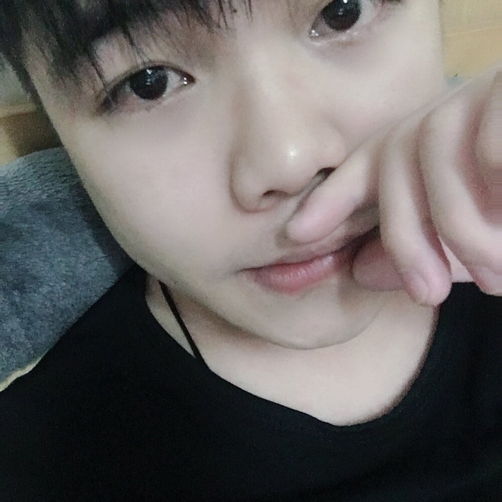 GaryWong02's Offline XXX Chat