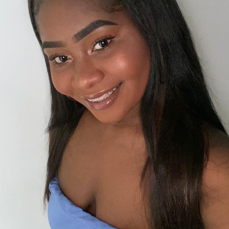 Live sex webcam photo for lizzieclark1 #289865548