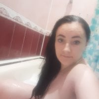 Medeea_kataleea's Offline Chat Room