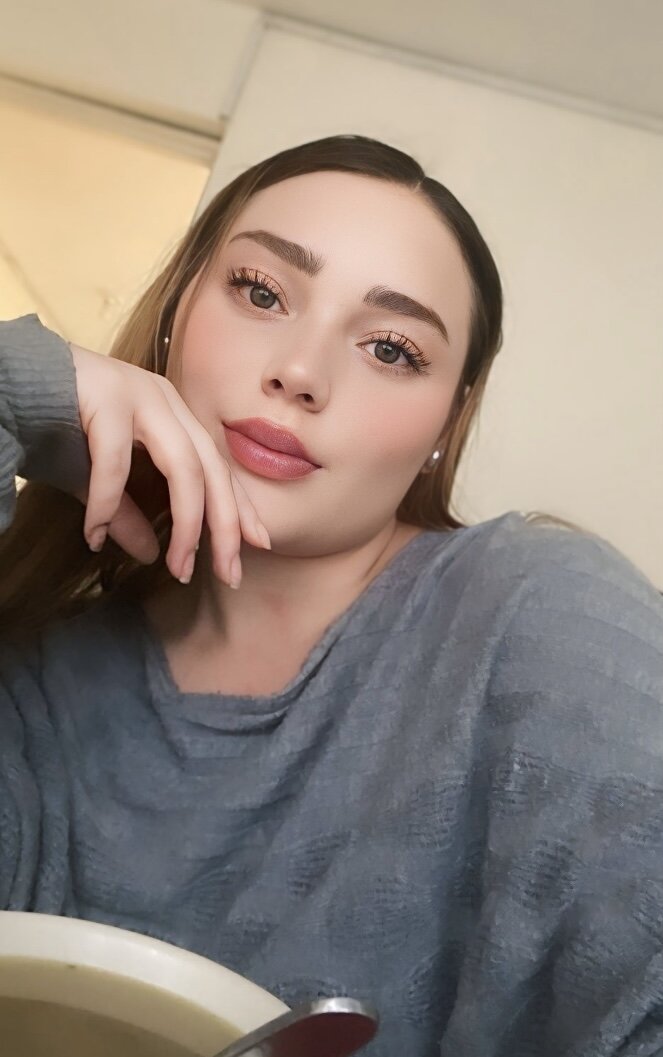 Madiison_Lee