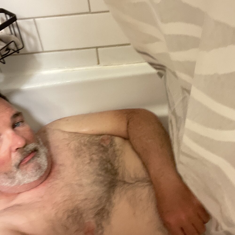 frenchpoo from stripchat
