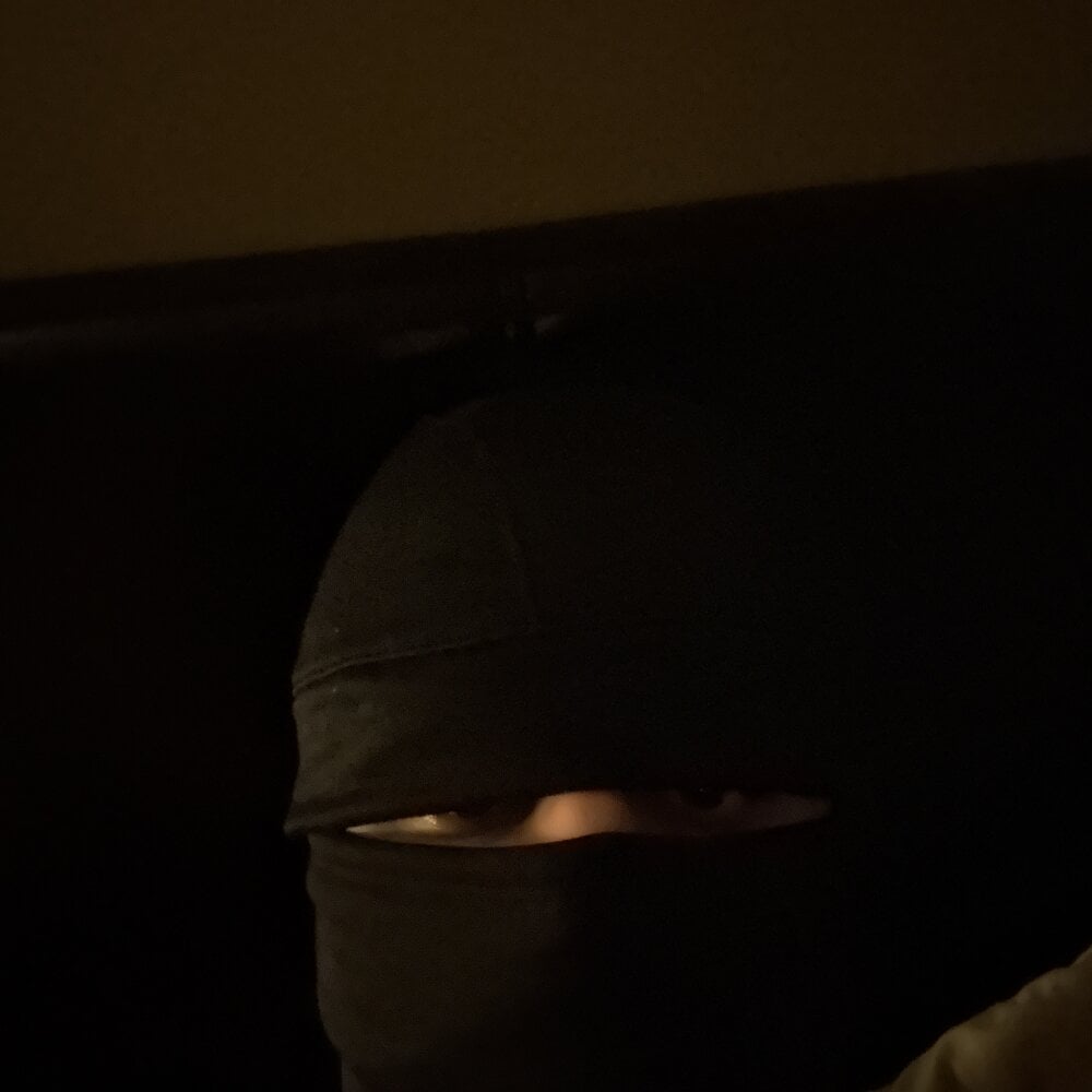 Bighammer215's Offline XXX Chat