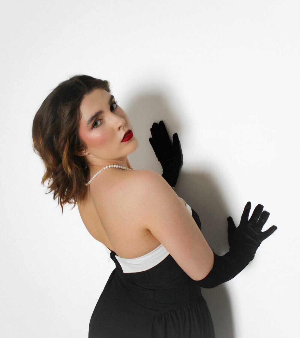 iluvcams.com mmm__yes livesex profile in in-the-witches-forest cams