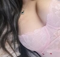 -pooja Adlı Modelin Çevrimdışı Sohbet Odası