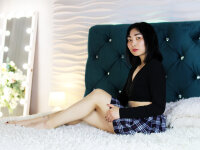 Lilly_Parks' Offline Chat Room