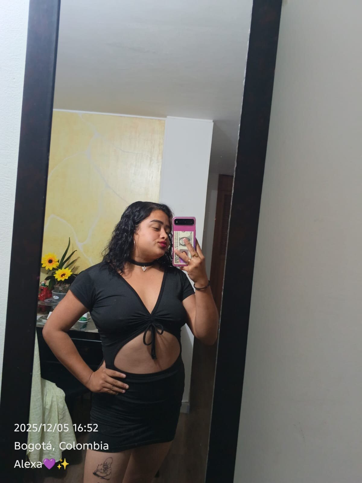 Carla_Glow