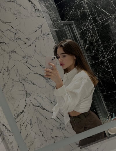 linda_clarss from stripchat