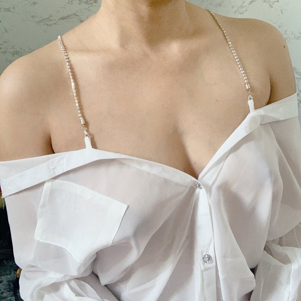 Chungheejiin profile