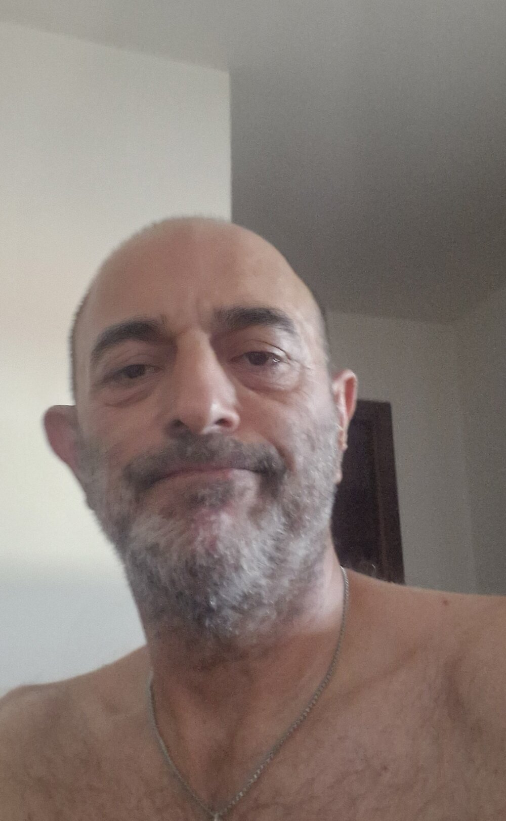 averronxo54 profile