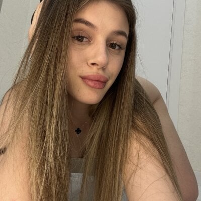 Karlee_Grey