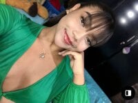SalomeBrantt's Offline Chat Room