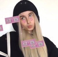 MarisLile's webcam live show