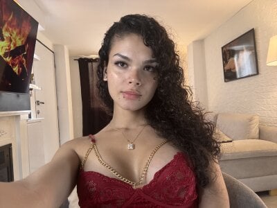 GiaFaaris - Stripchat Teen Glamour Best Trans 