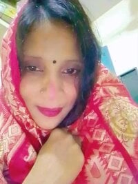 popi-105's webcam live show