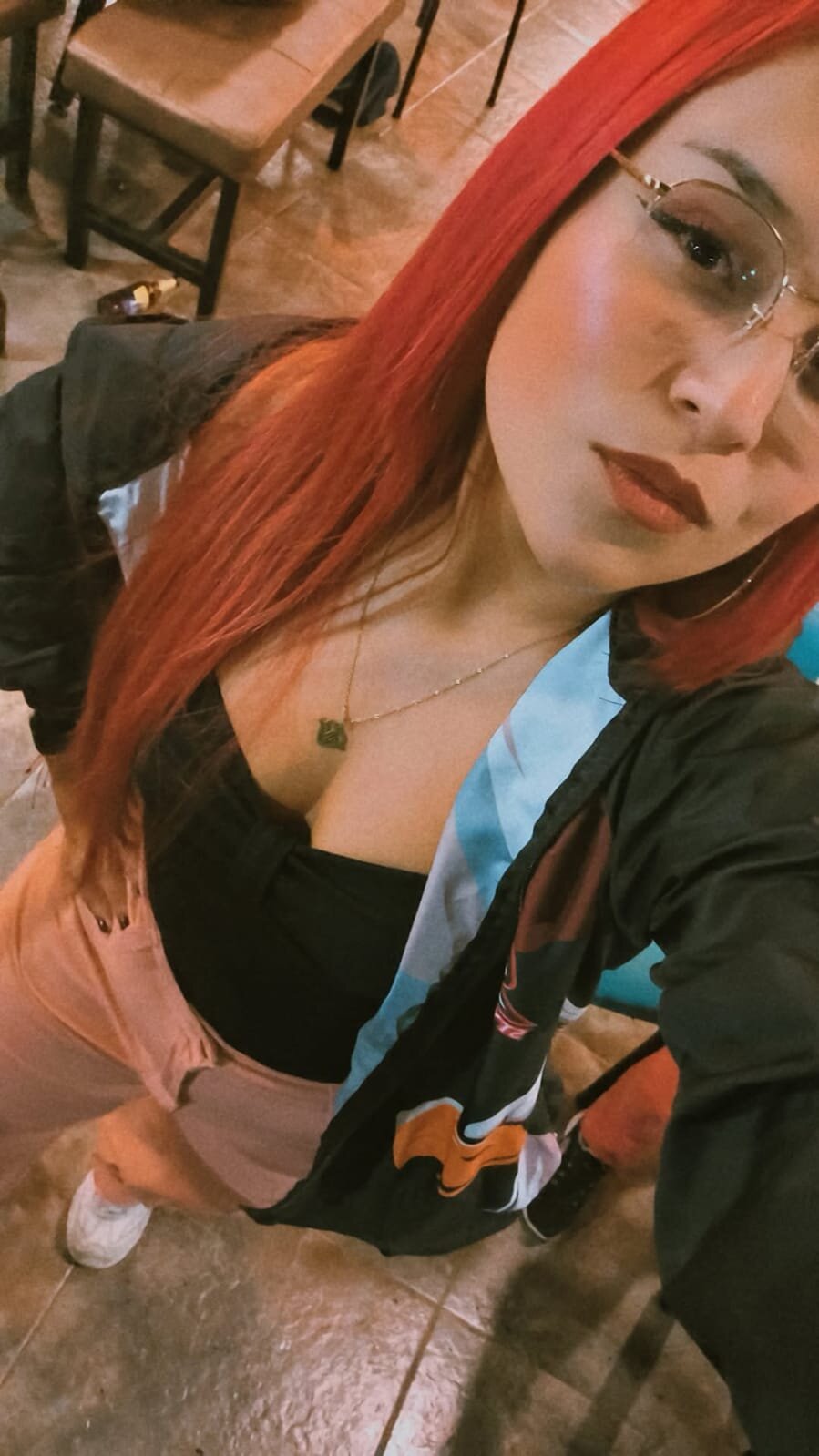 anya_pink