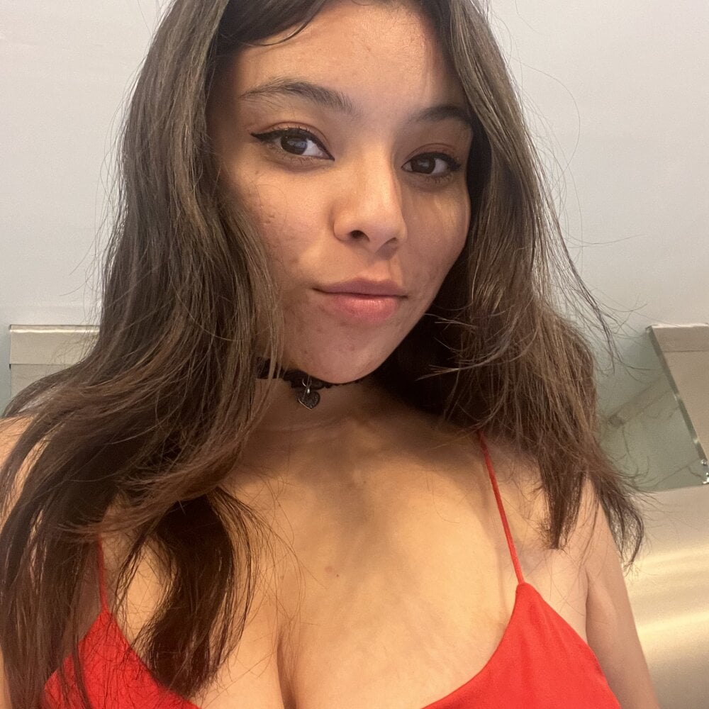 MoonLove66 🐇 live naked webcam