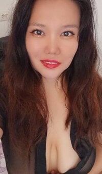 sakuradelreina's webcam live show