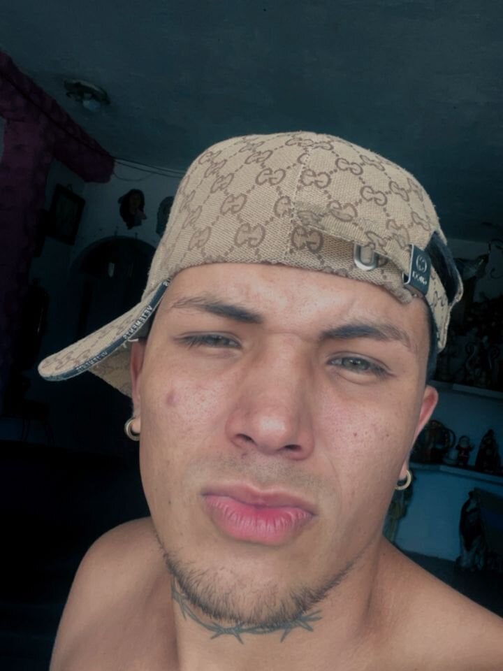 hadees_123 from stripchat