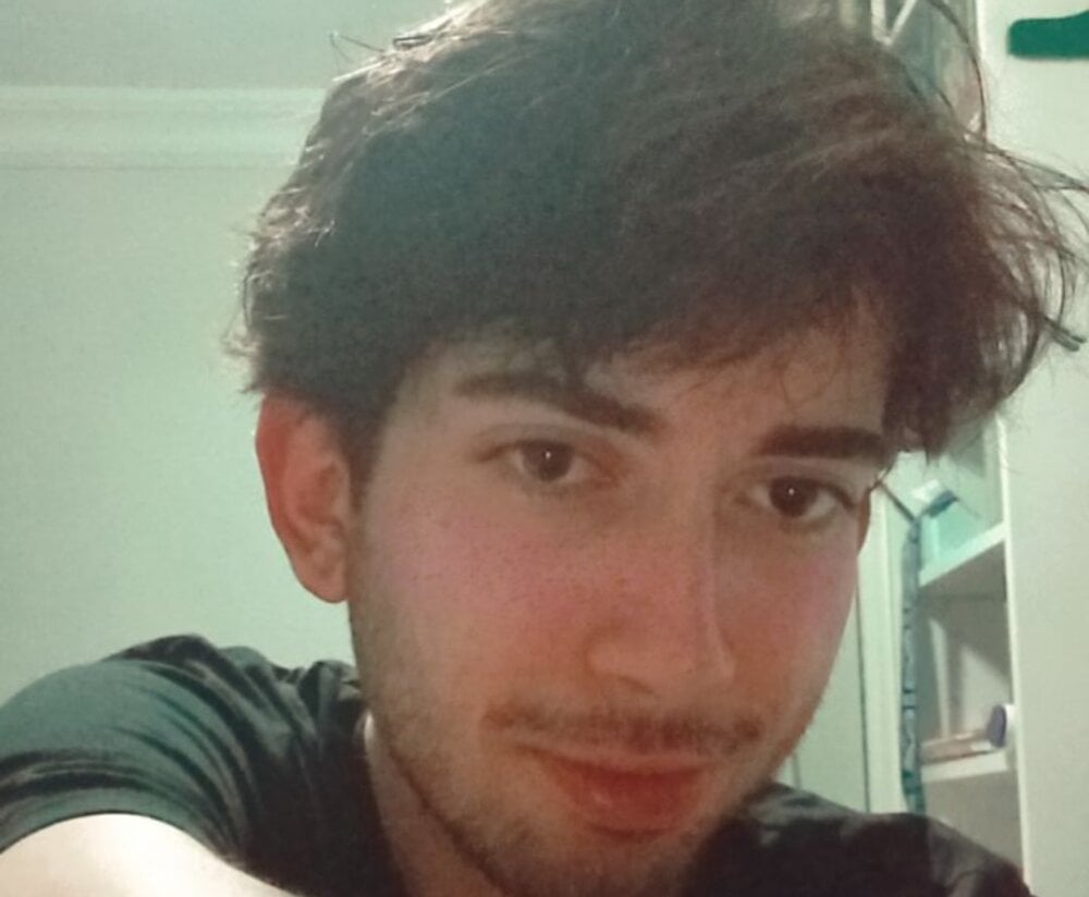 zanleoz's profile picture
