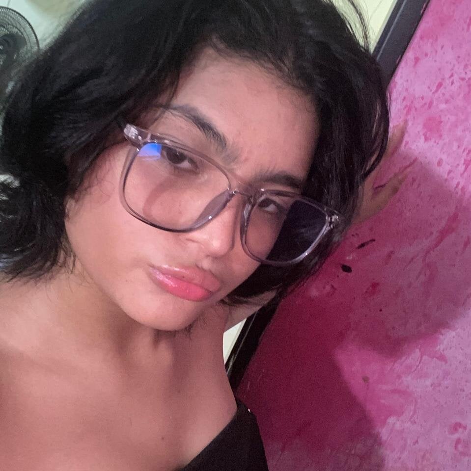 abby_latui's Offline XXX Chat