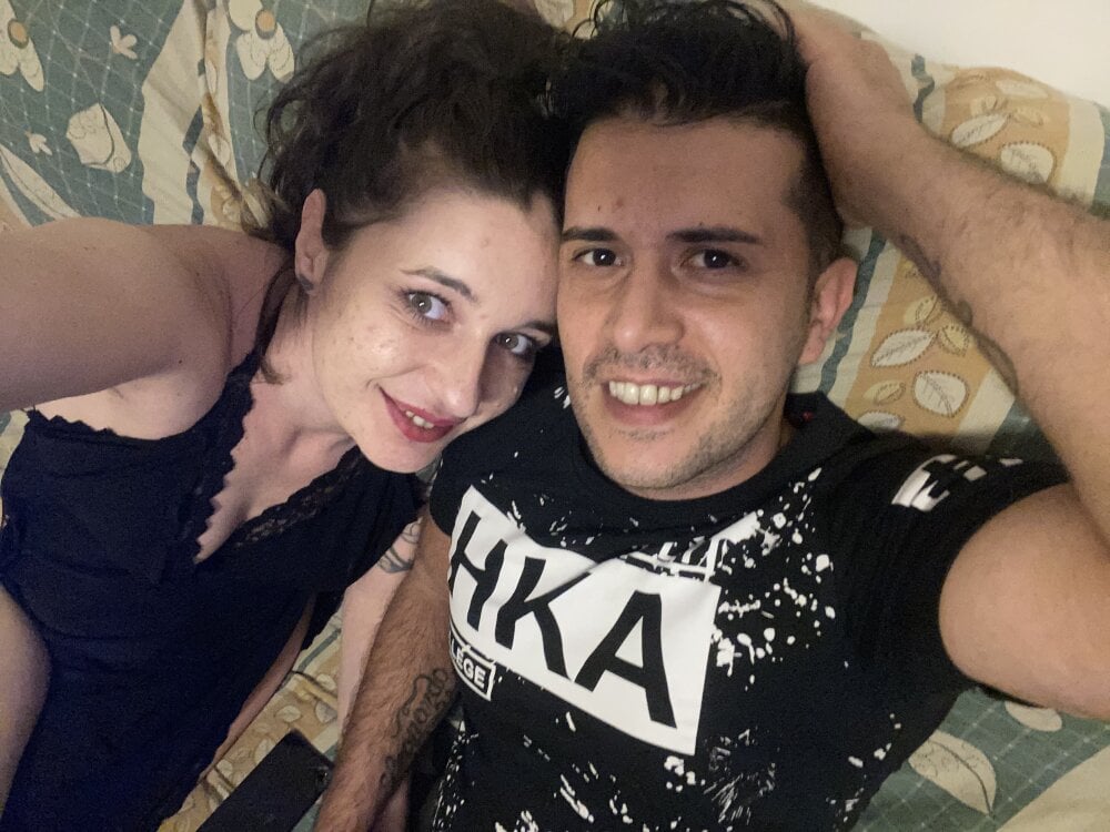 KingQueen2k25 Chat Room offline